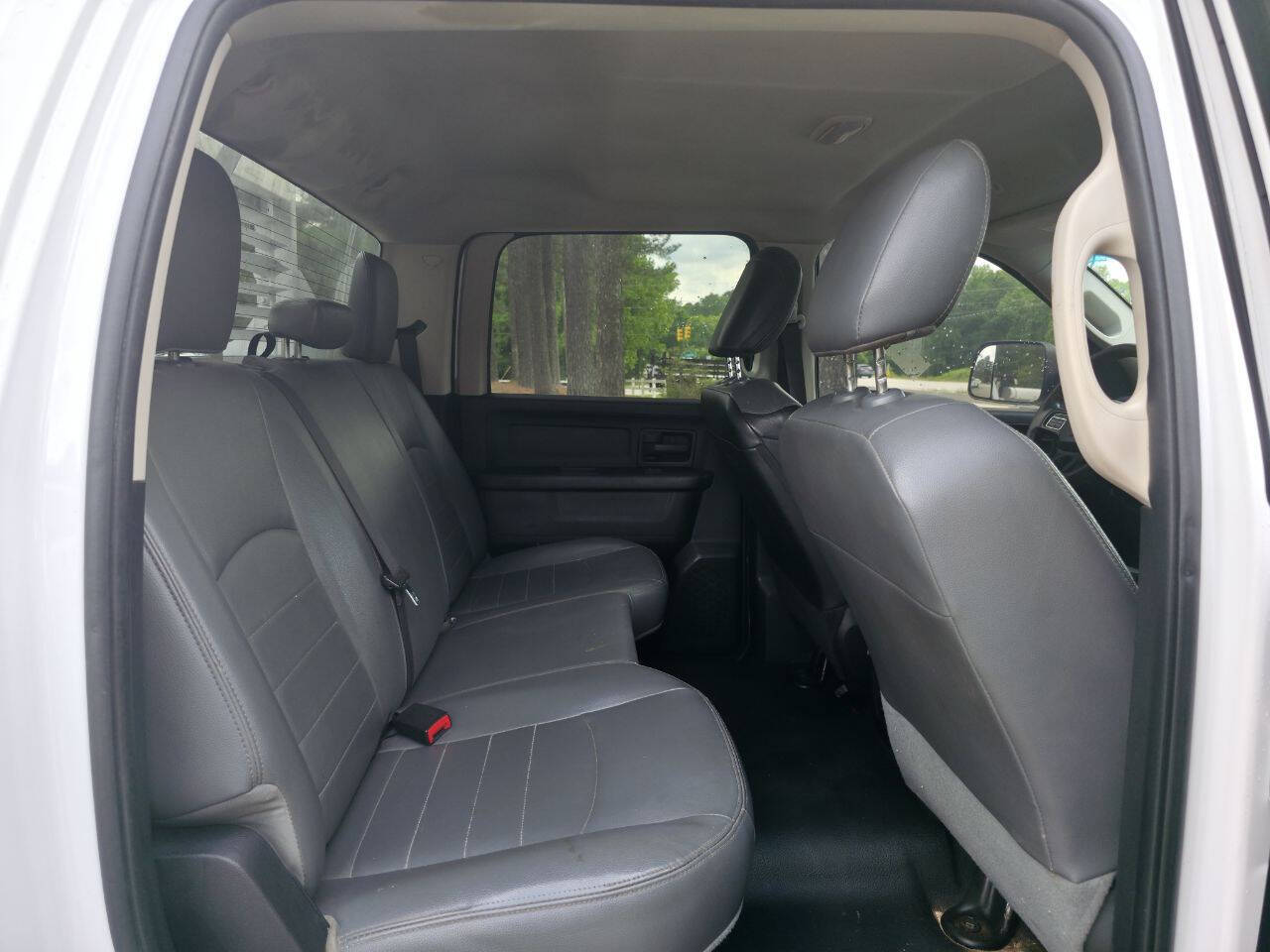 2017 RAM Ram 3500 Chassis Cab Tradesman - Photo 18