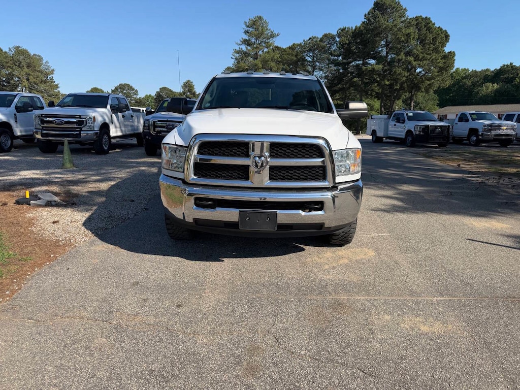Used 2018 Ram 3500 Tradesman 4x4 4dr Crew Cab 8 ft. LB DRW Pickup Pickup Truck