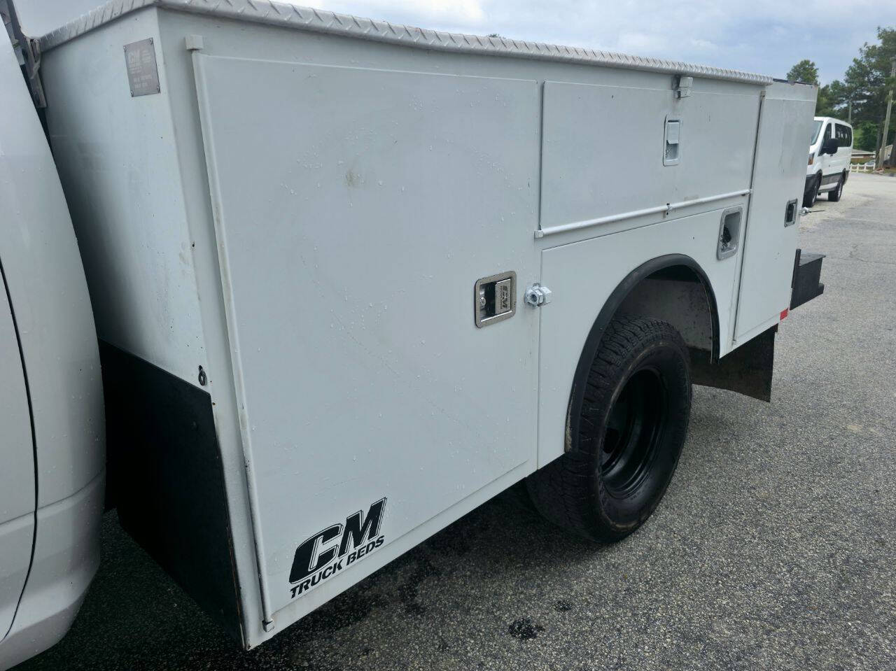 2017 RAM Ram 3500 Chassis Cab Tradesman - Photo 5