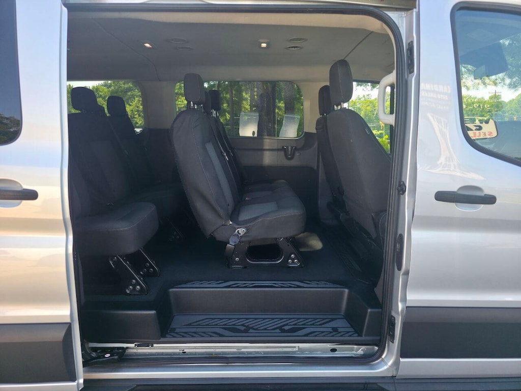 Used 2022 Ford Transit 350 XL 3dr LWB Low Roof Passenger Van Full-Size