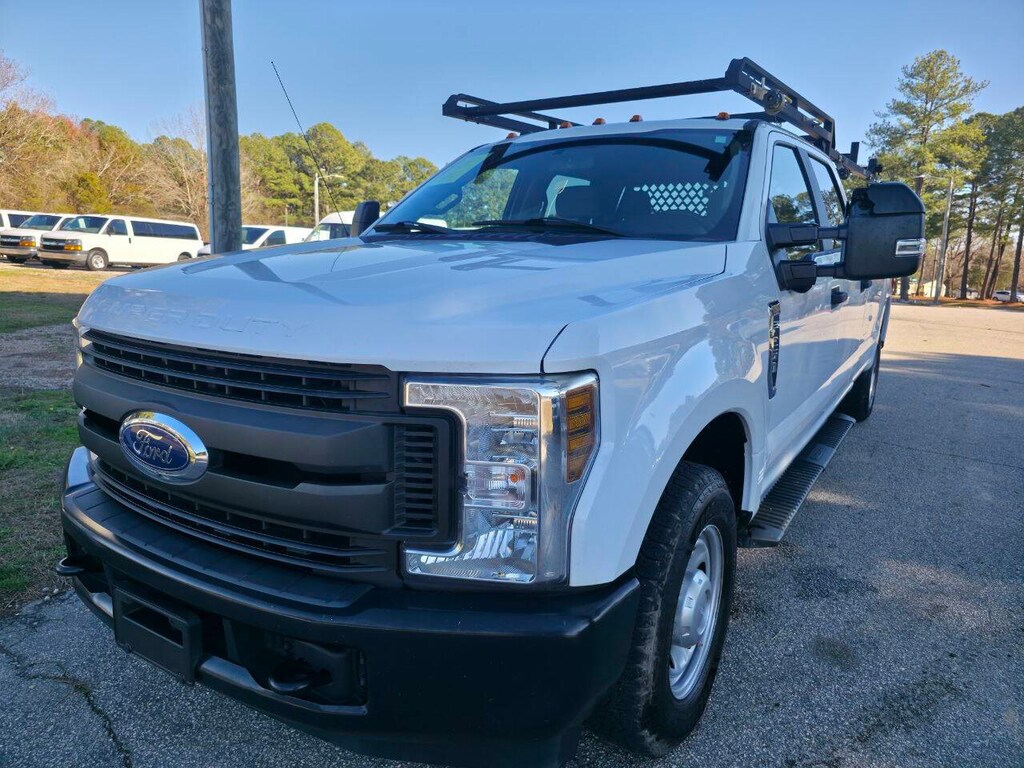 Used 2019 Ford F-250 Super Duty XL 4x2 4dr Crew Cab 6.8 ft. SB Pickup Pickup Truck
