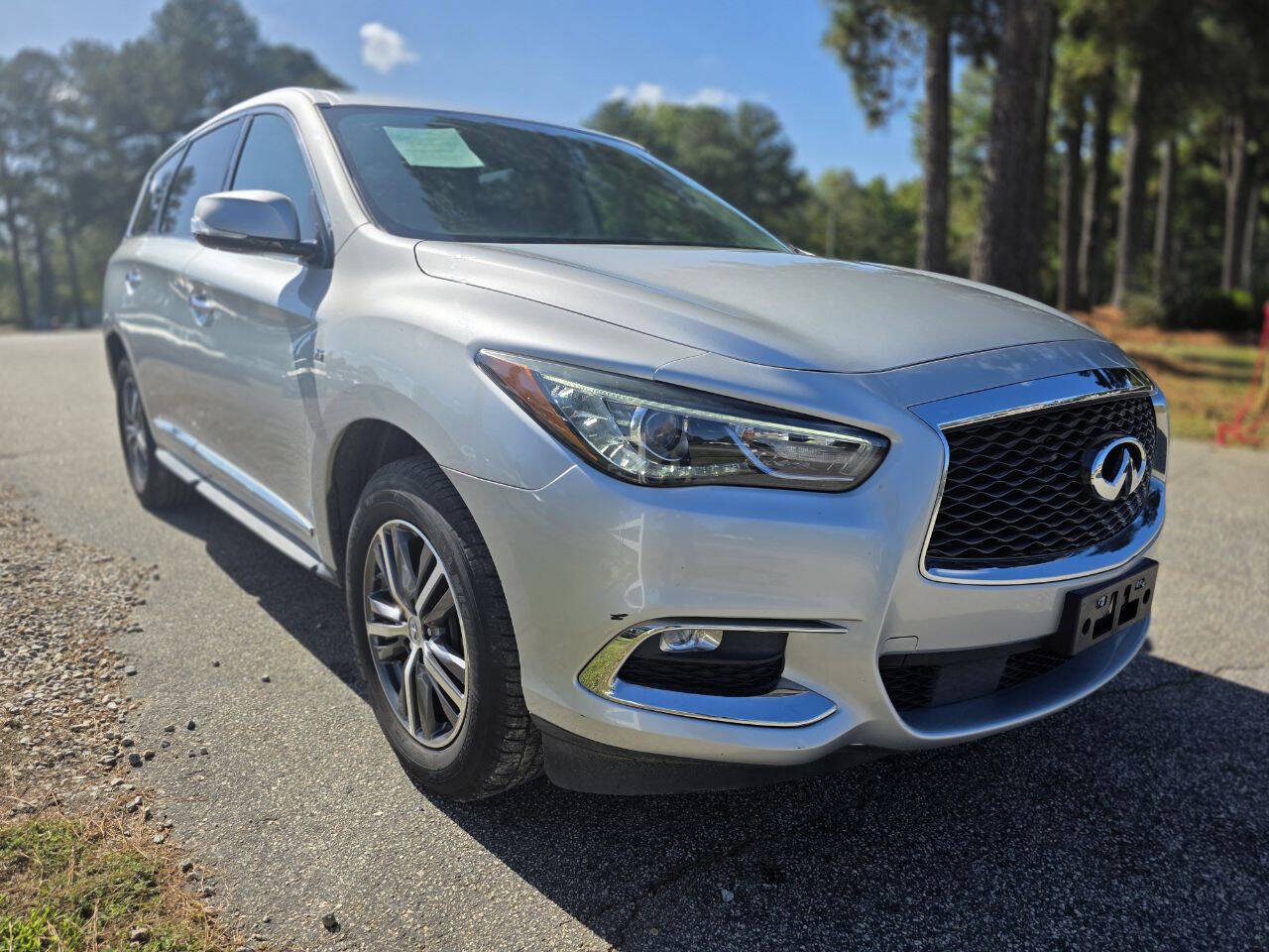 2018 Infiniti QX60 Base photo 4