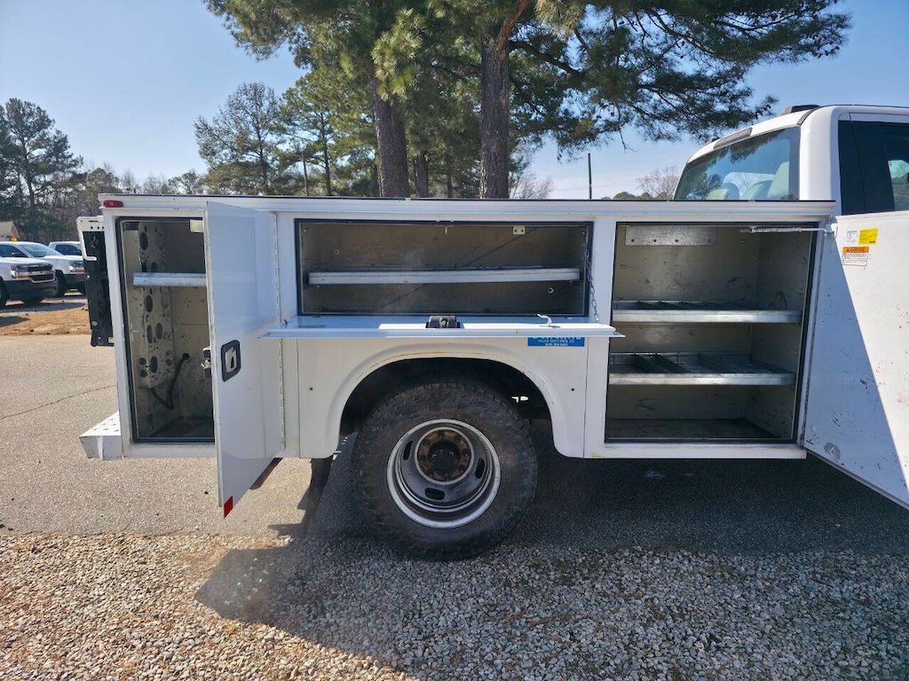 Used 2021 Ford F-350 Super Duty XL 4x2 2dr Regular Cab 145 in. WB DRW Chassis Chassis