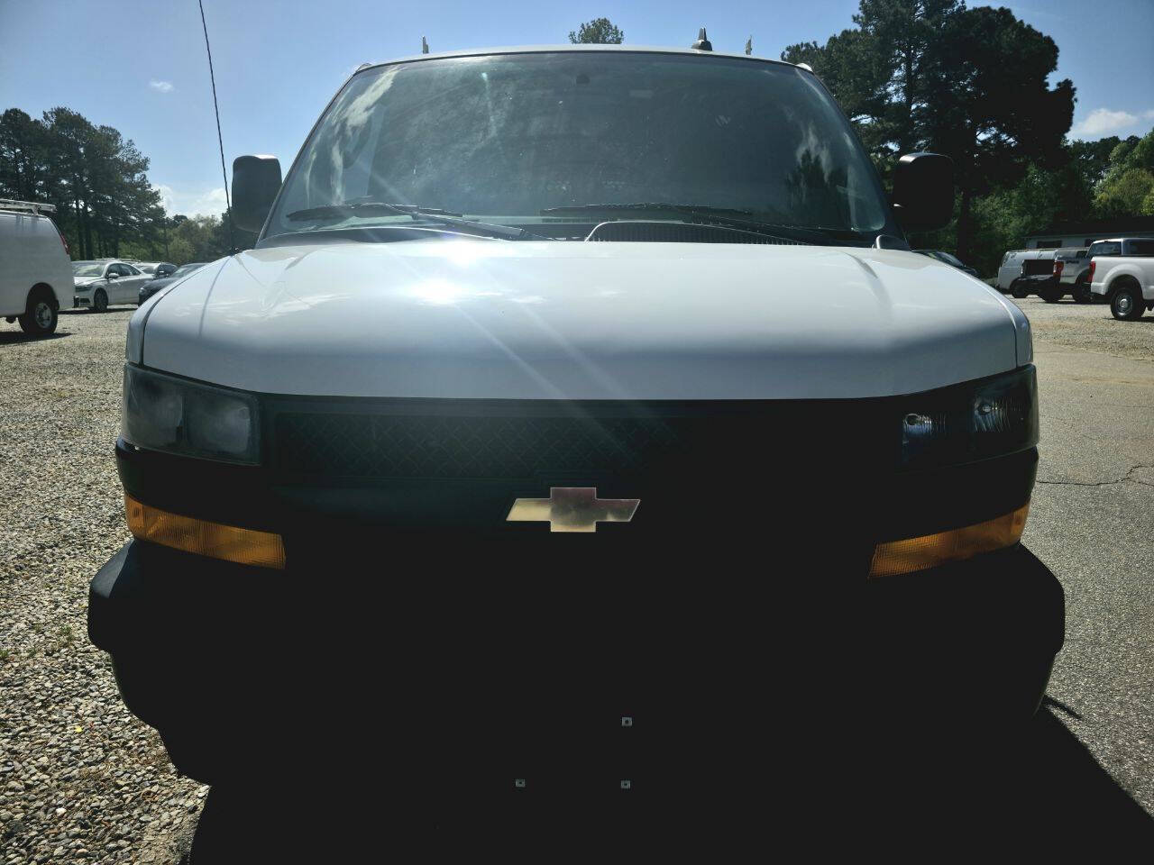 View vehicle photo 6