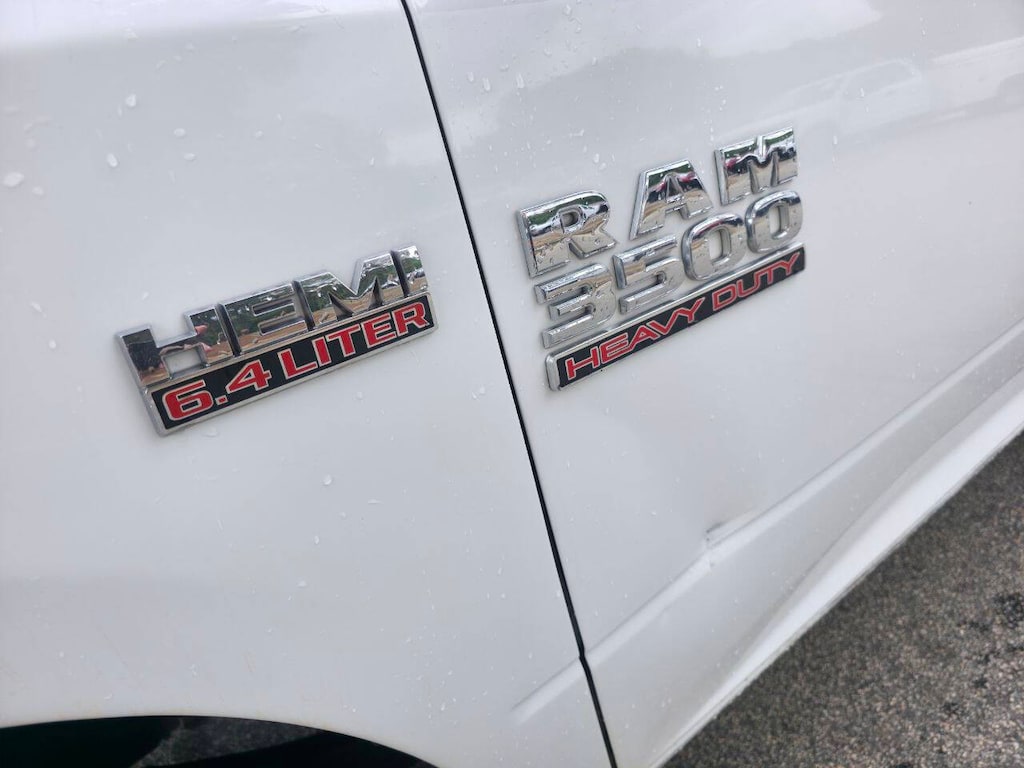 Used 2017 Ram 3500 Tradesman 4x4 4dr Crew Cab 172.4 in. WB Chassis Chassis