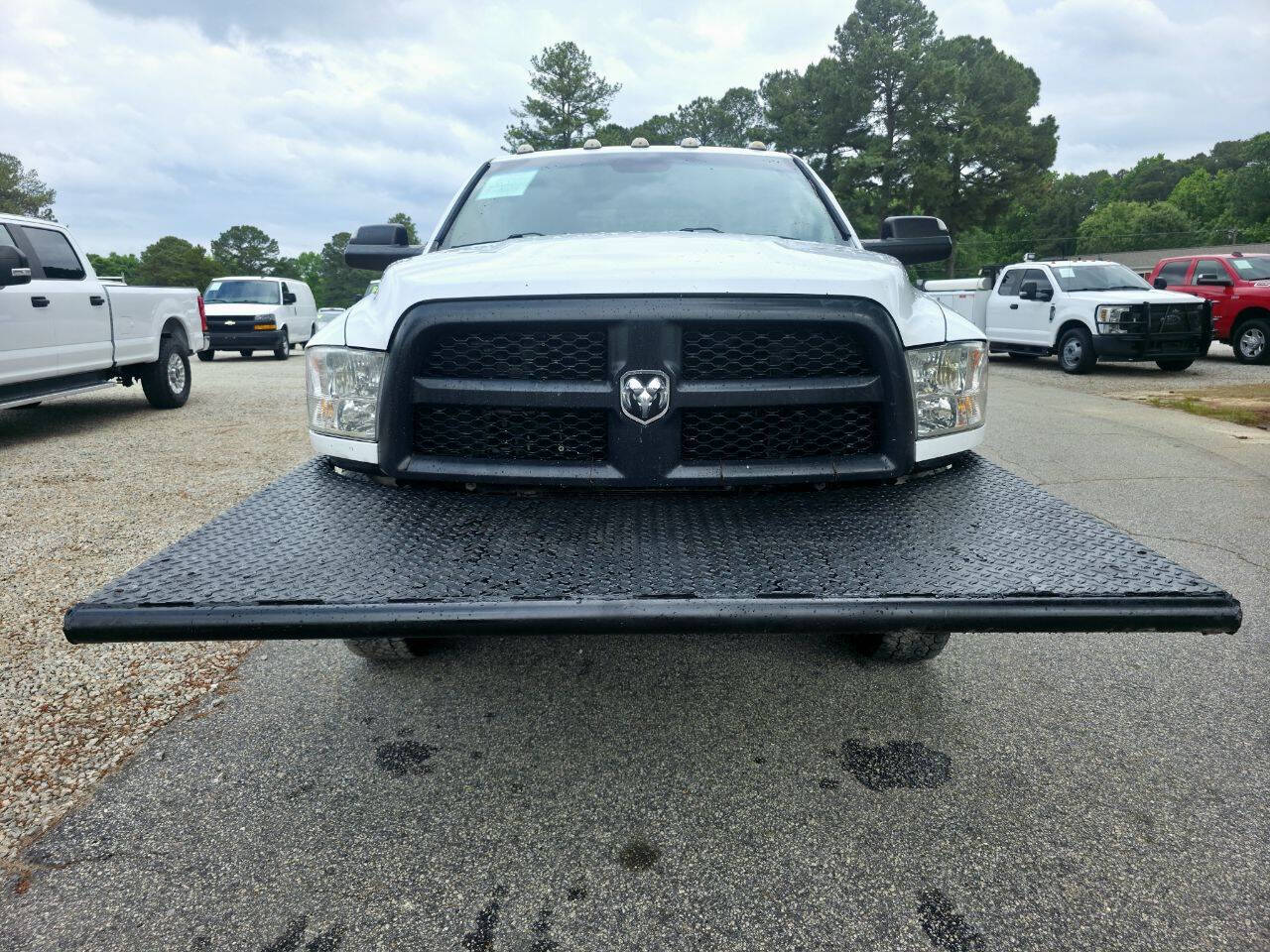 2017 RAM Ram 3500 Chassis Cab Tradesman - Photo 7