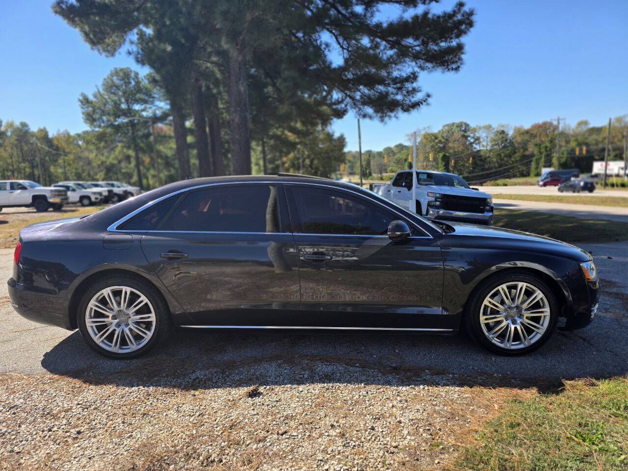 2012 Audi A8 L Quattro photo 2