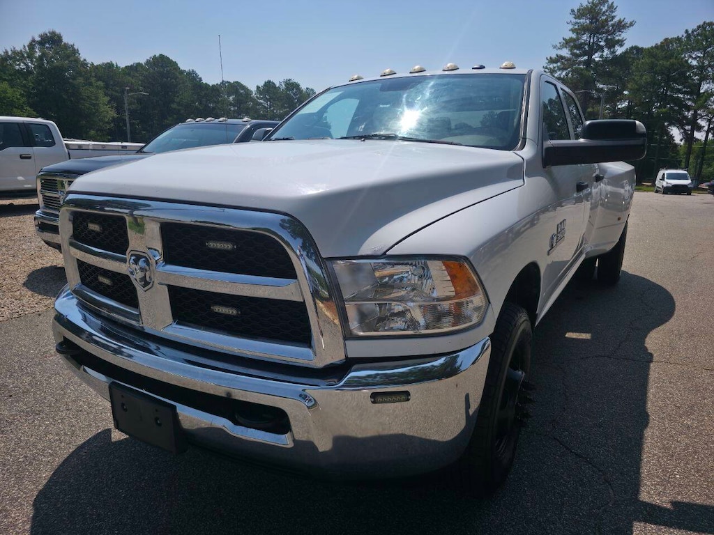 Used 2018 Ram 3500 Tradesman 4x2 4dr Crew Cab 8 ft. LB DRW Pickup Pickup Truck