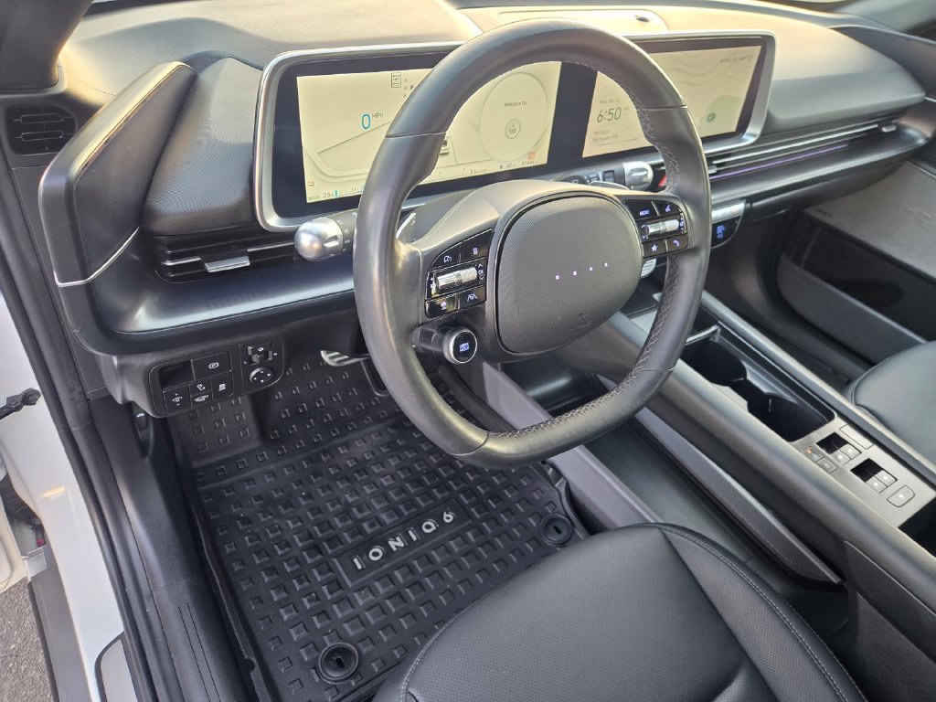 2023 Hyundai IONIQ 6 Limited - Photo 18