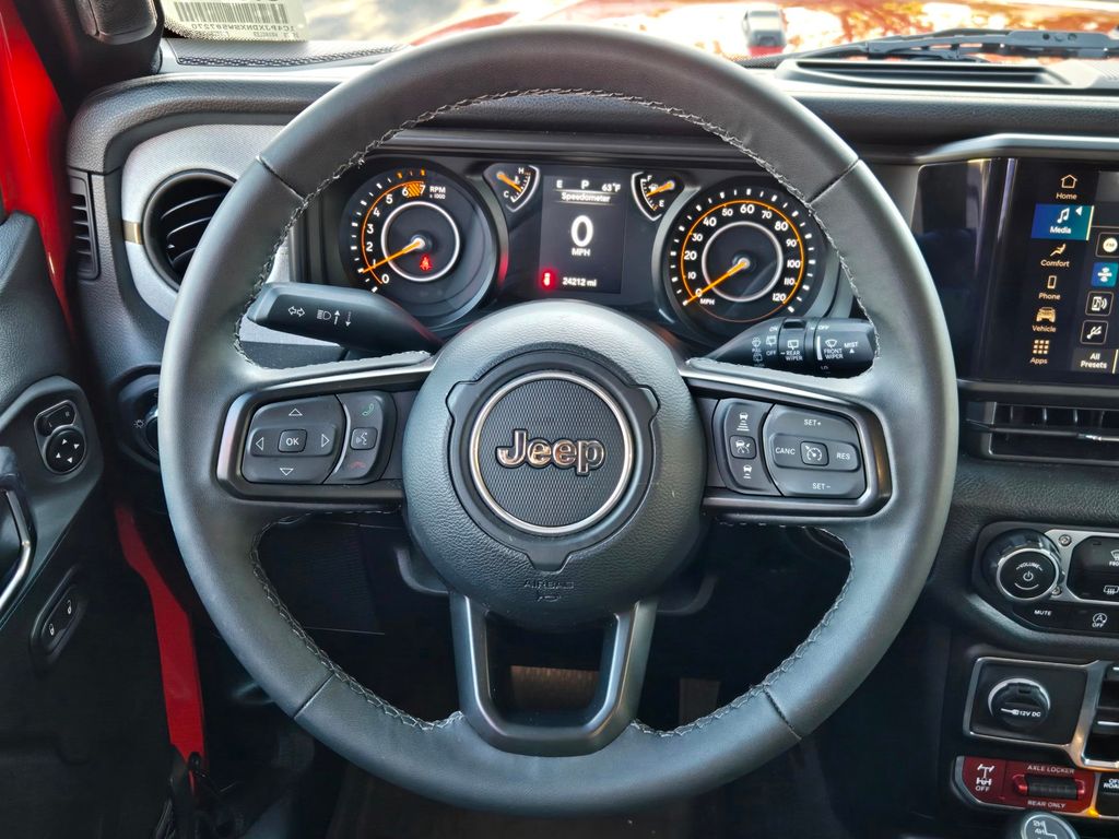2025 Jeep Wrangler 4-Door Willys - Photo 14