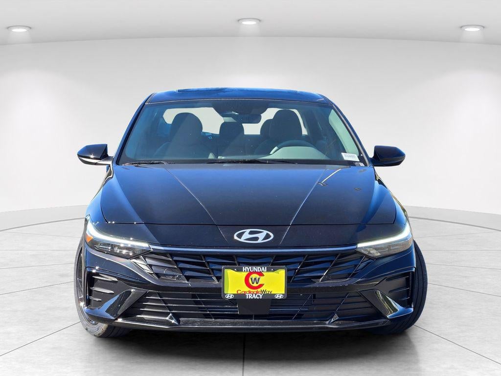 New 2026 Hyundai Elantra SEL Sport Sedan