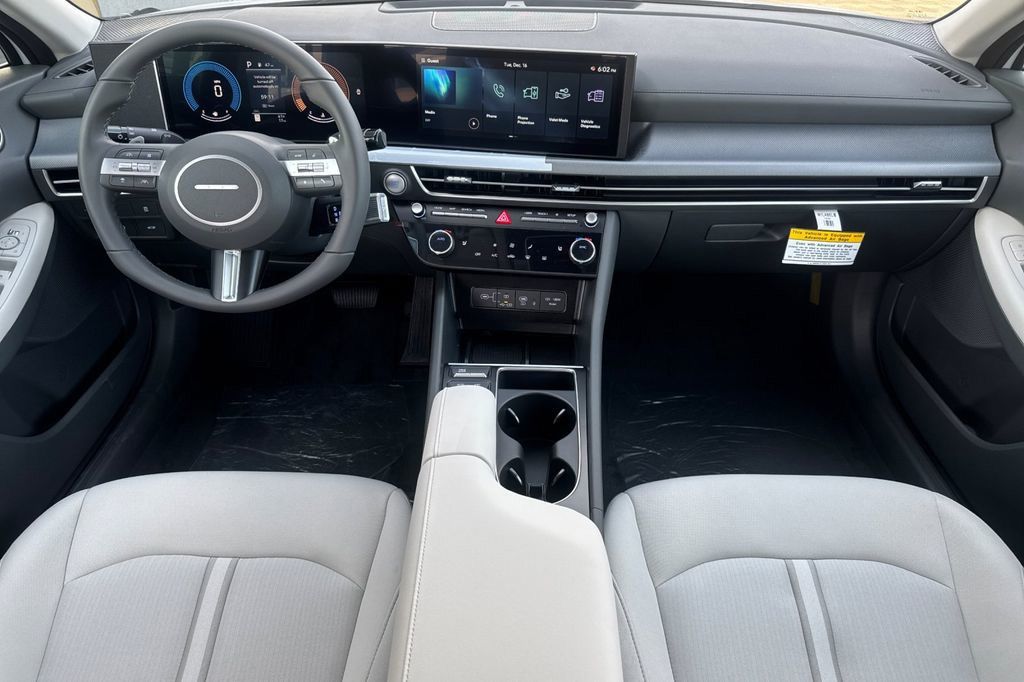2026 Hyundai Sonata SEL - Photo 14