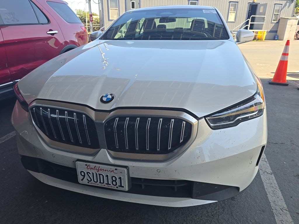 Used 2025 BMW 530i xDrive Sedan