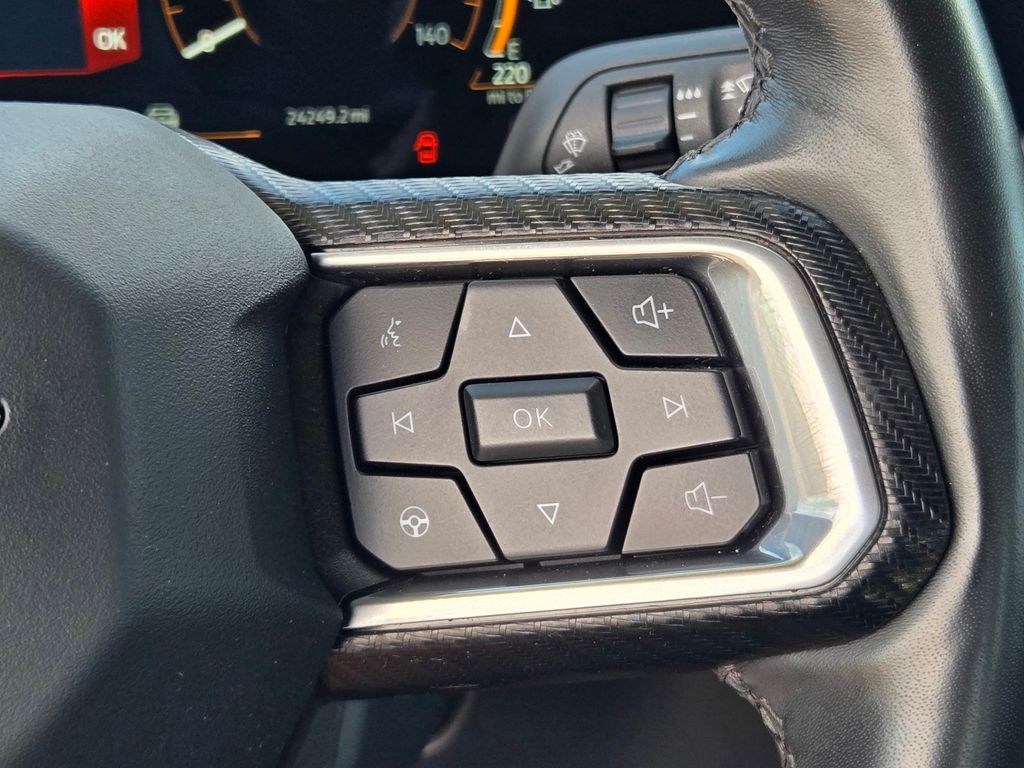 2025 Ford Mustang EcoBoost Premium - Photo 18