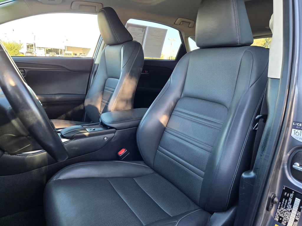 2016 Lexus NX 200t - Photo 18