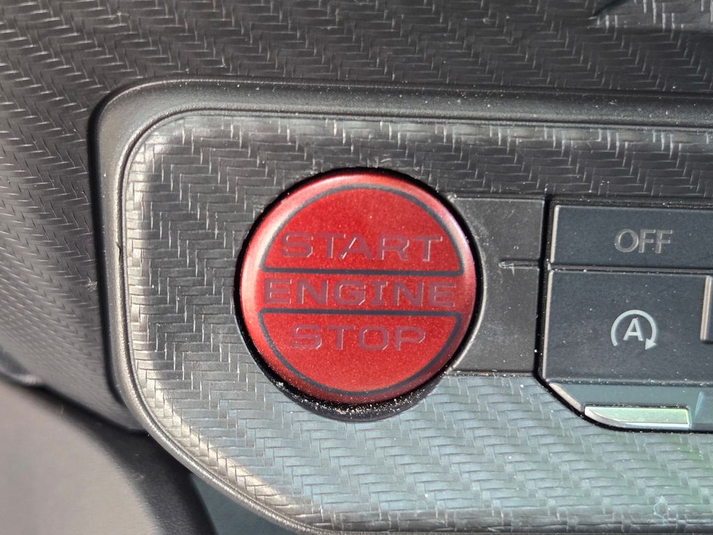 2025 Ford Mustang EcoBoost Premium - Photo 24