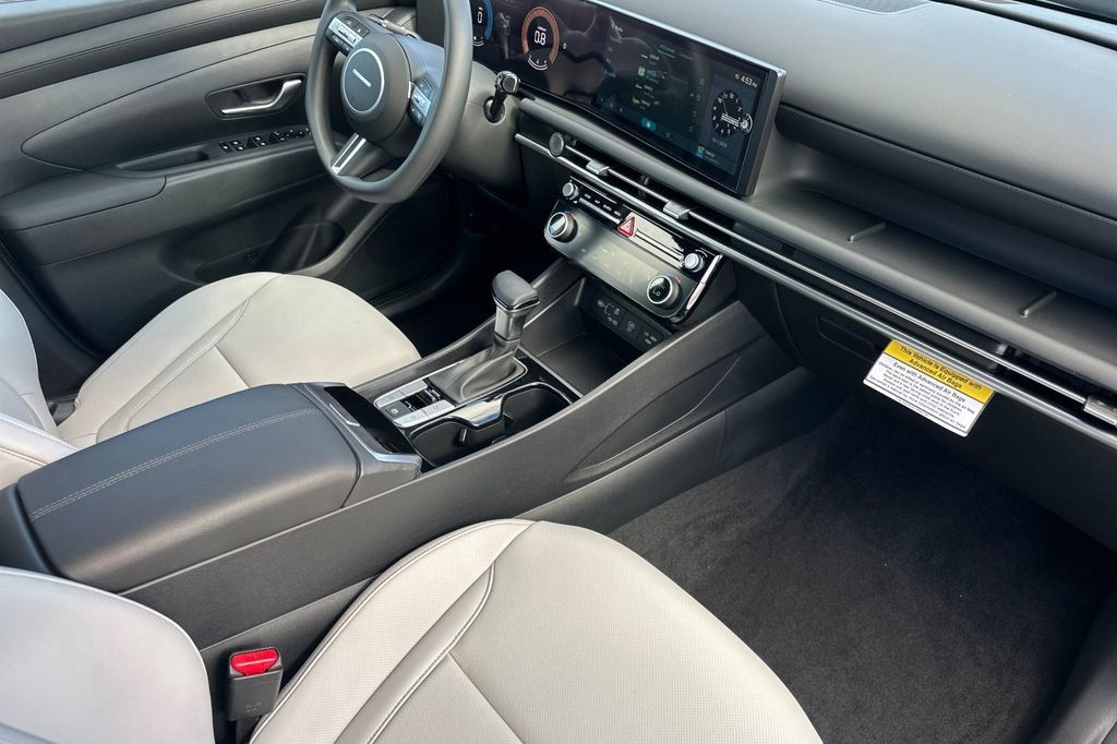 2026 Hyundai Santa Cruz SEL - Photo 12