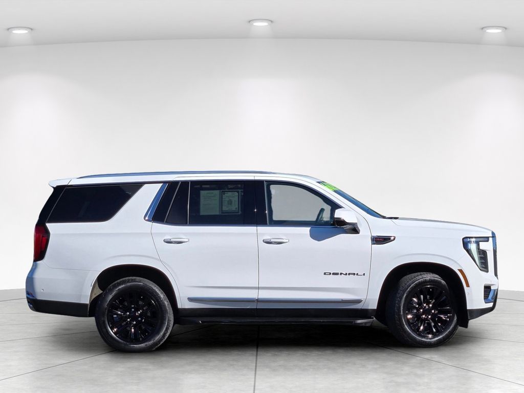2025 GMC Yukon Denali - Photo 3