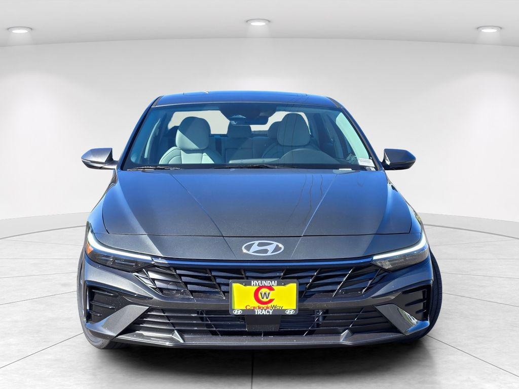 New 2026 Hyundai Elantra Hybrid Limited Sedan