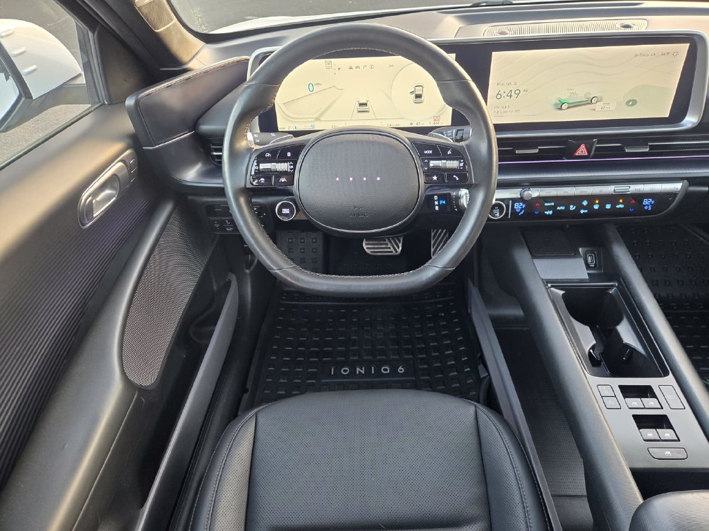 2023 Hyundai IONIQ 6 Limited - Photo 13