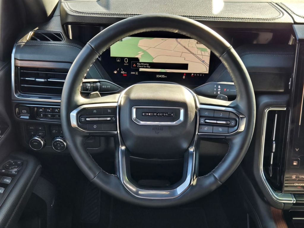 2025 GMC Yukon Denali - Photo 14