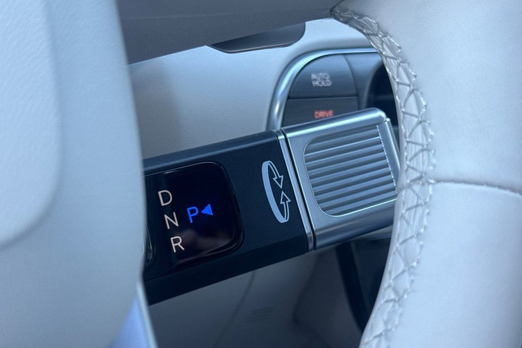 2026 Hyundai Palisade Limited - Photo 20