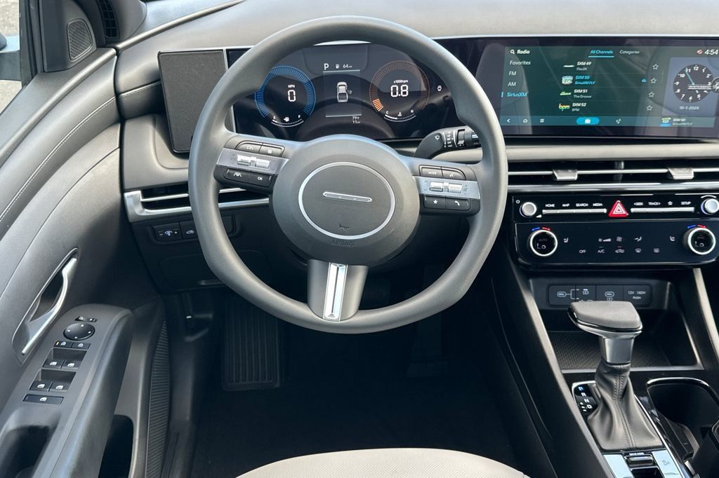 2026 Hyundai Santa Cruz SEL - Photo 11