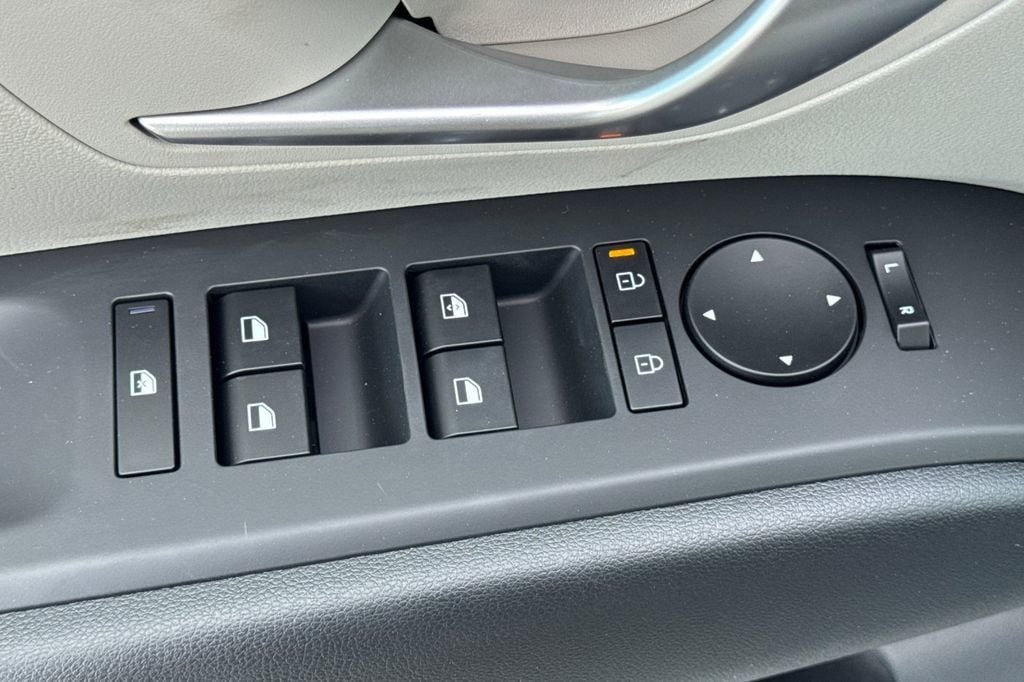 2026 Hyundai Tucson Blue SE - Photo 12