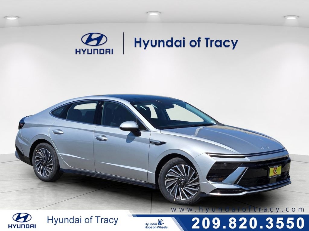 New 2026 Hyundai Sonata Hybrid SEL Sedan
