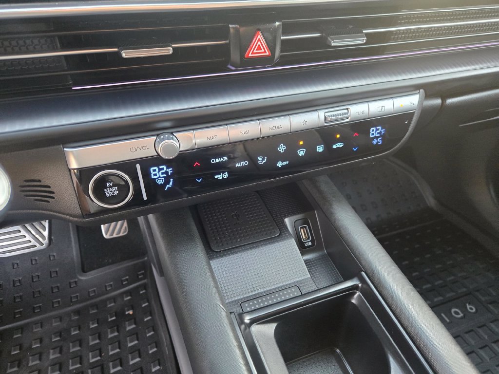 2023 Hyundai IONIQ 6 Limited - Photo 22