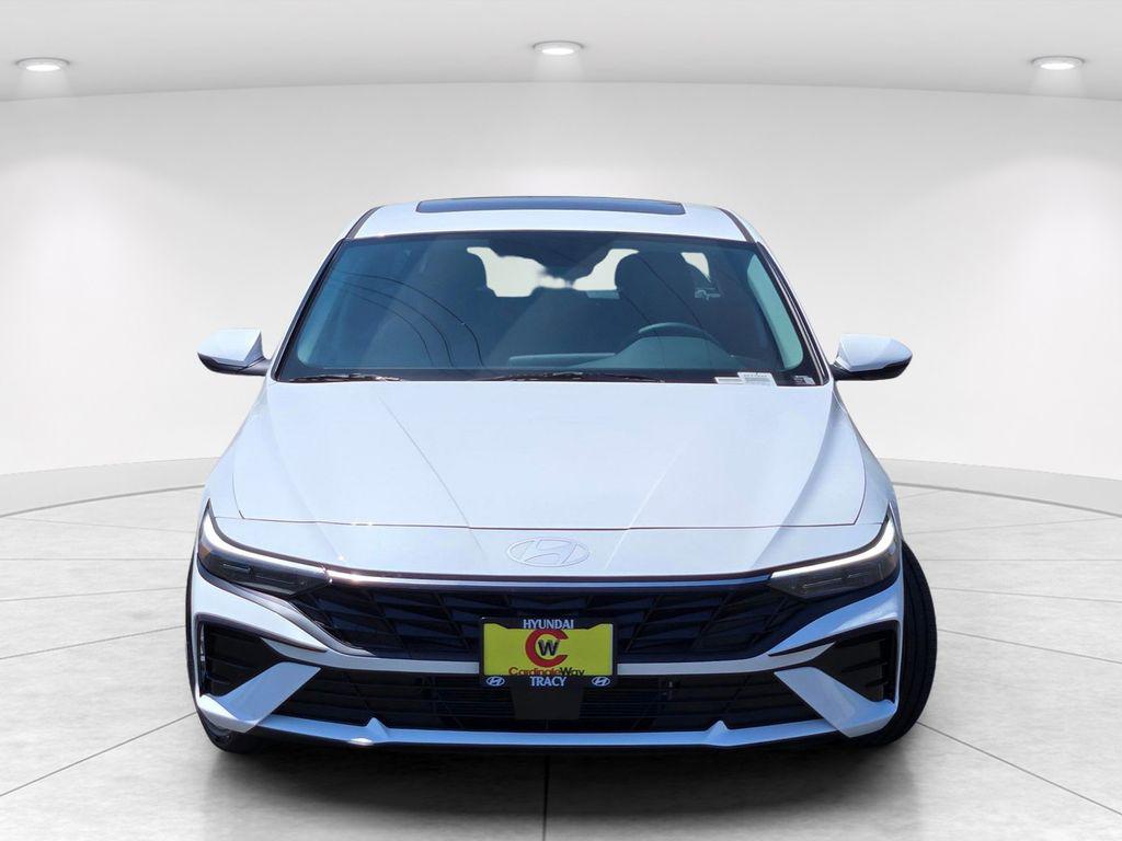 New 2026 Hyundai Elantra Hybrid Limited Sedan