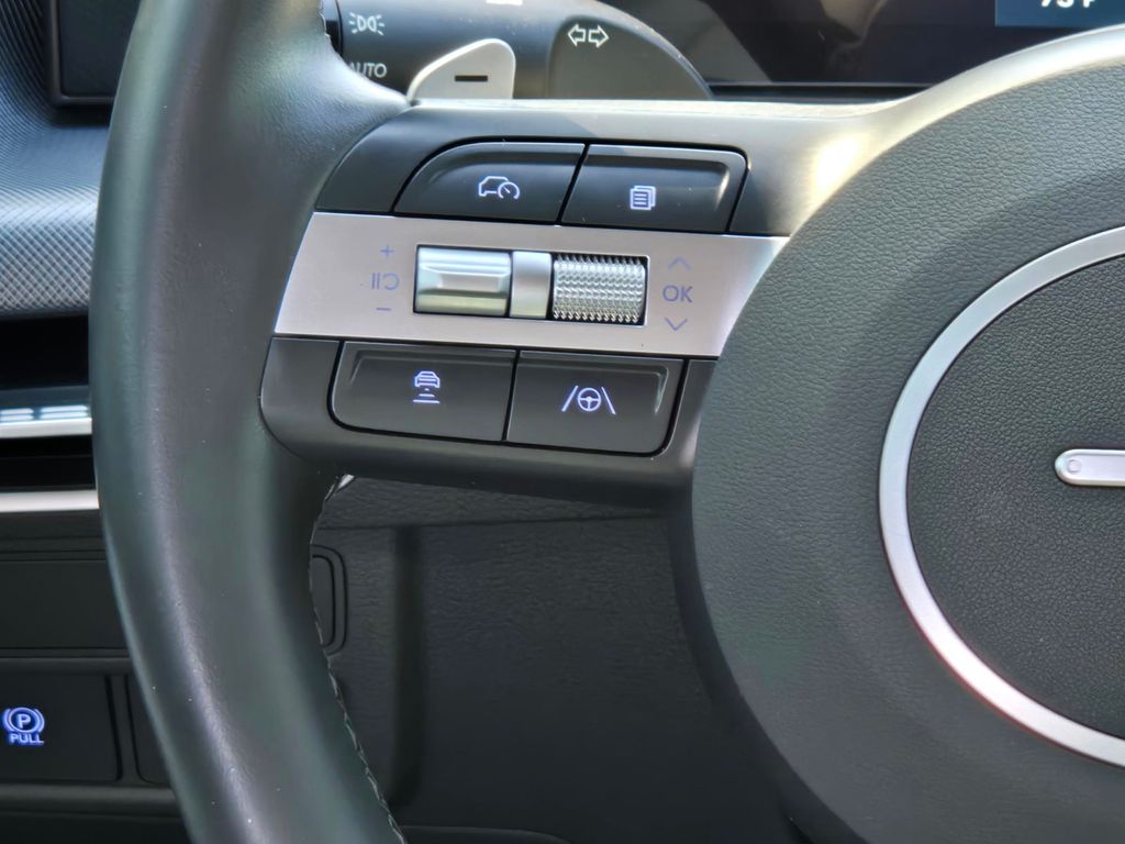 2025 Hyundai Sonata SEL - Photo 14