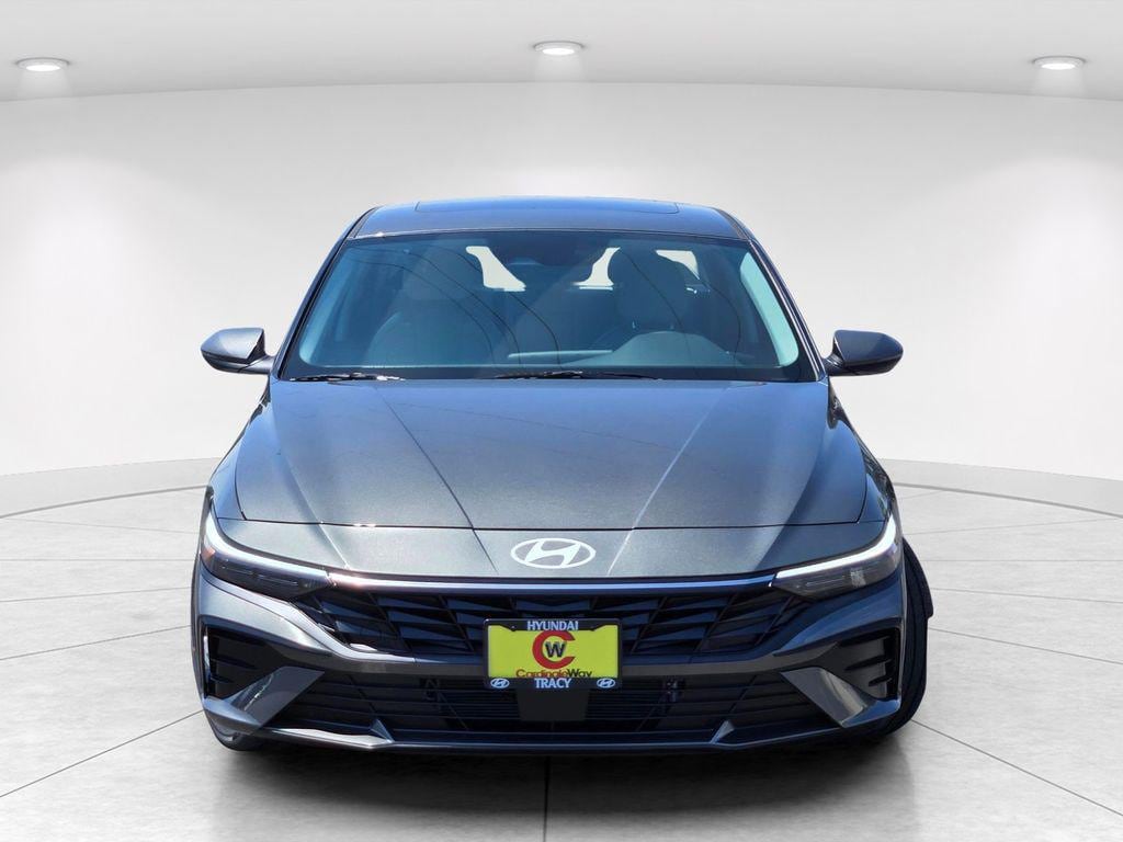 New 2026 Hyundai Elantra Hybrid Limited Sedan