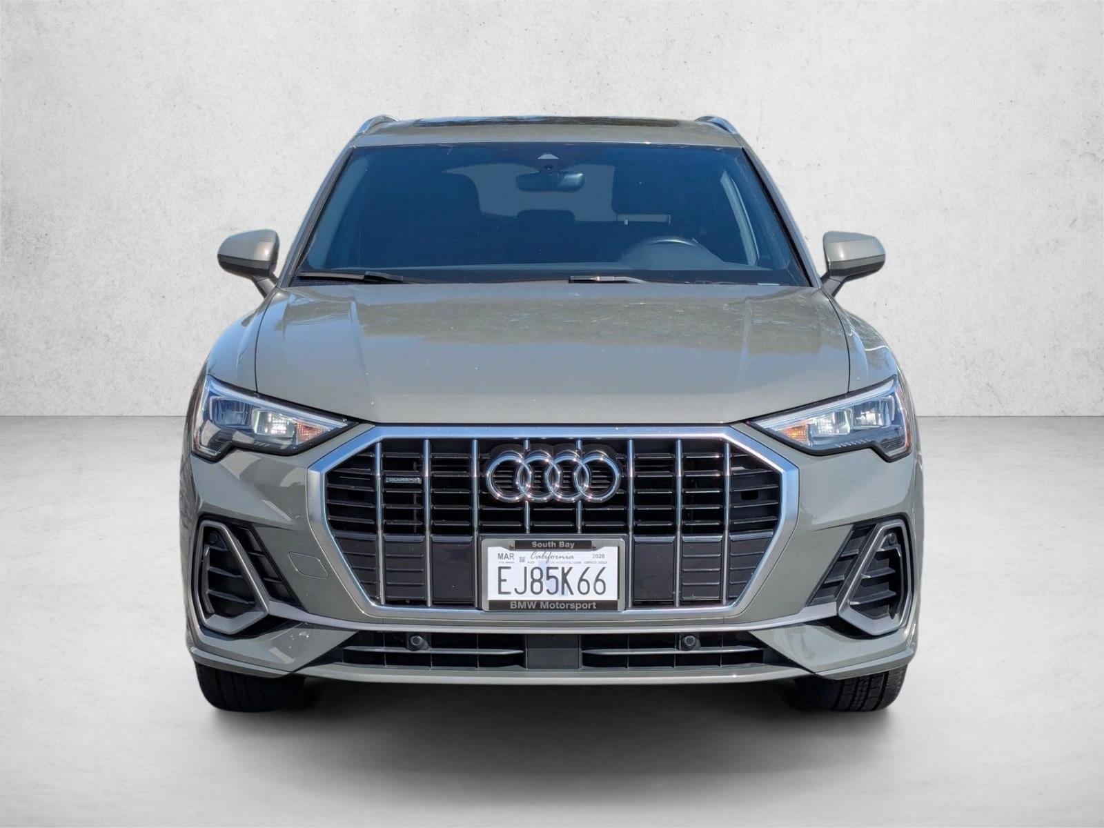 2020 Audi Q3 S line Premium photo 2