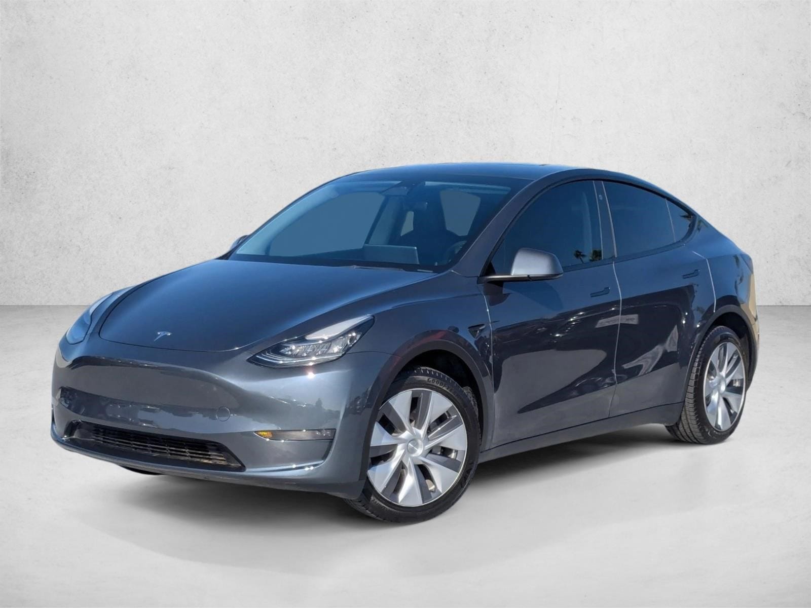 2023 Tesla Model Y Long Range Dual Motor All-Wheel Drive's photo