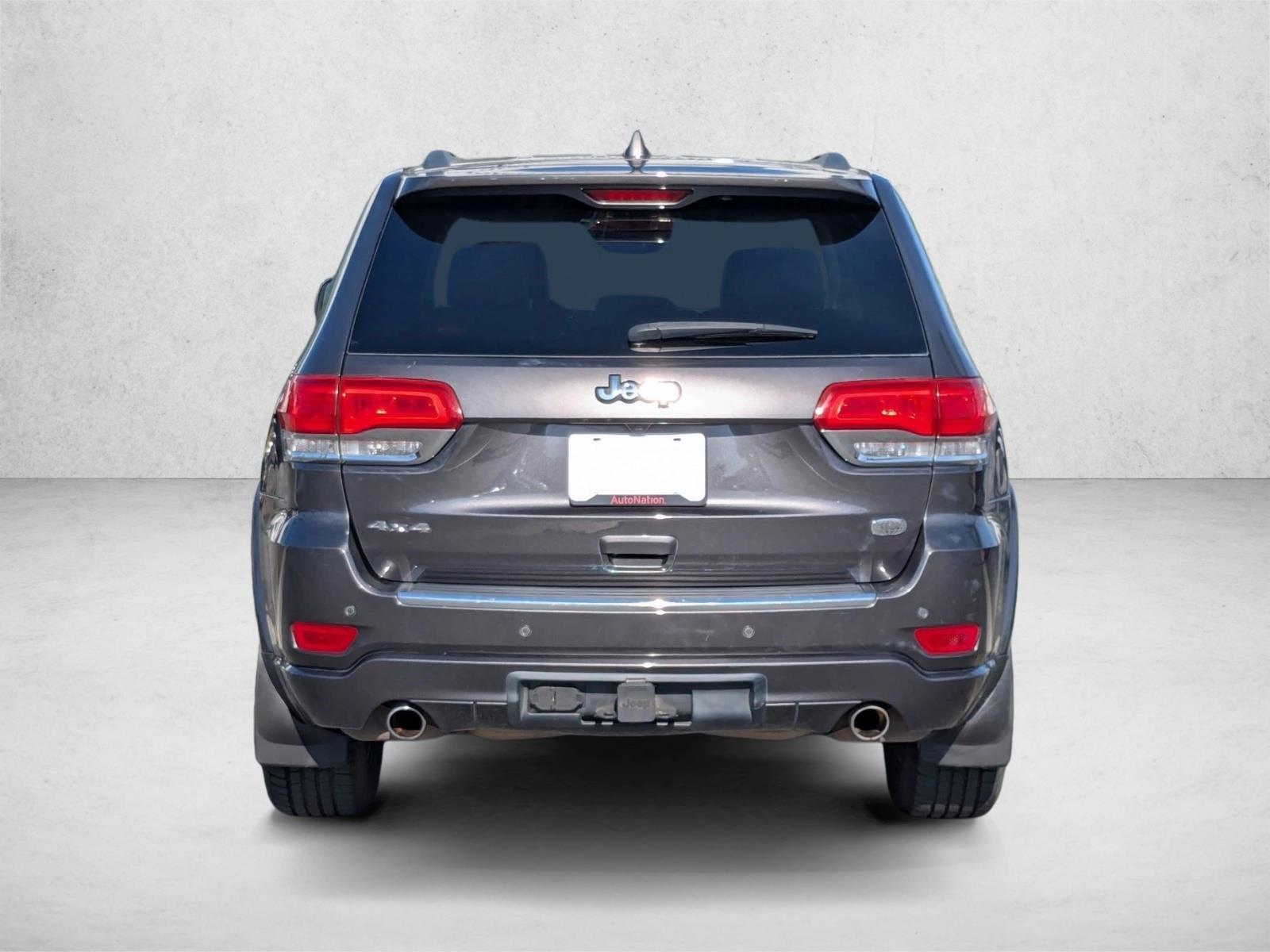 2017 Jeep Grand Cherokee Overland photo 6