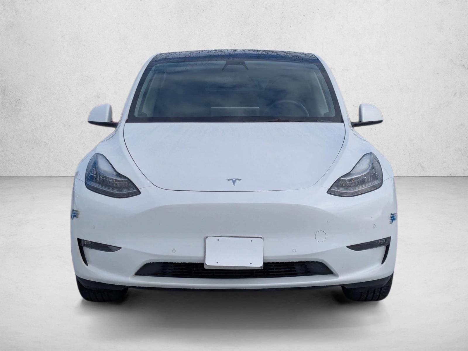 2021 Tesla Model Y Standard Range photo 2