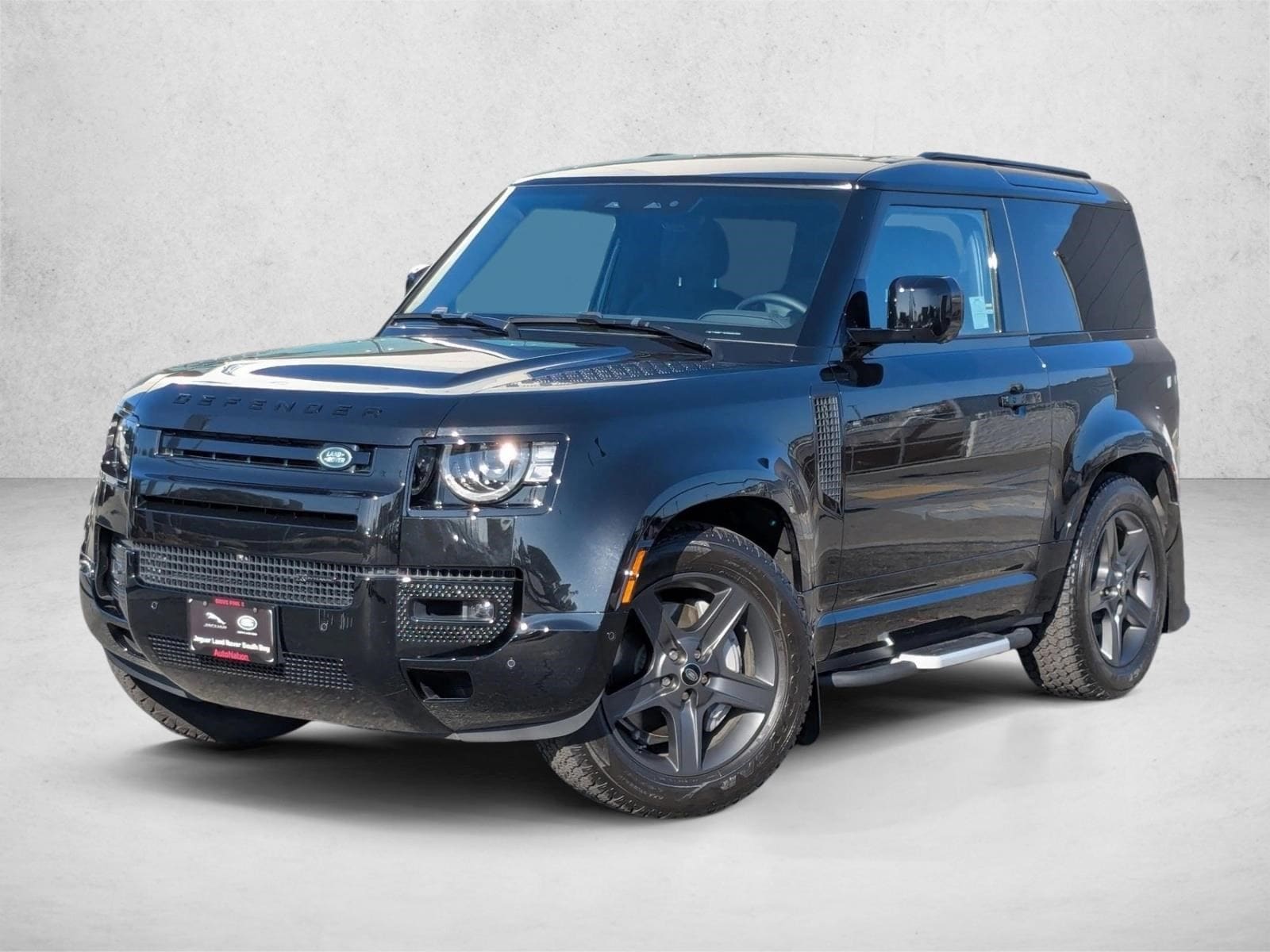 2023 Land Rover Defender X-Dynamic SE's photo