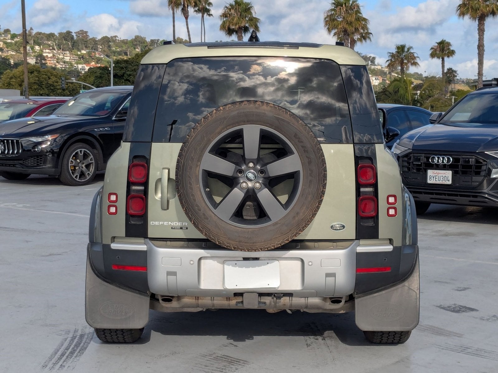 2020 Land Rover Defender 110 SE AWD photo 6