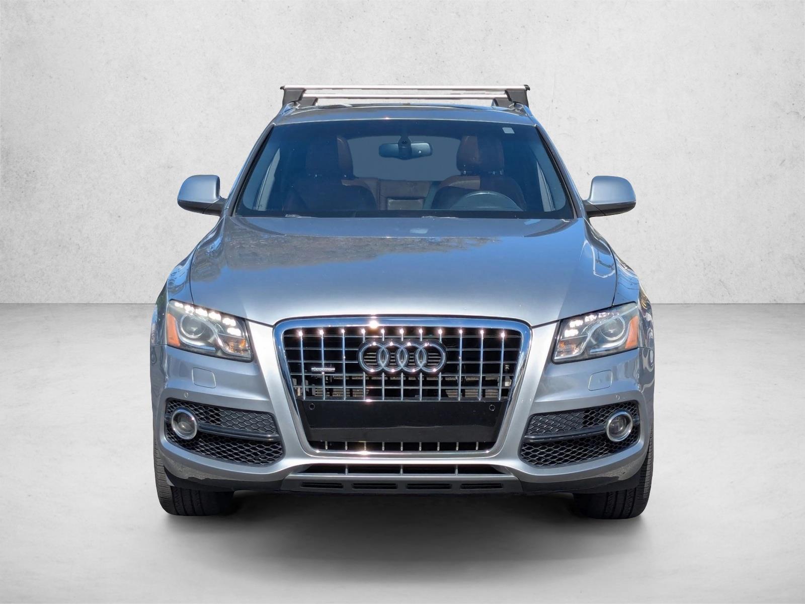 2011 Audi Q5 Premium Plus photo 2