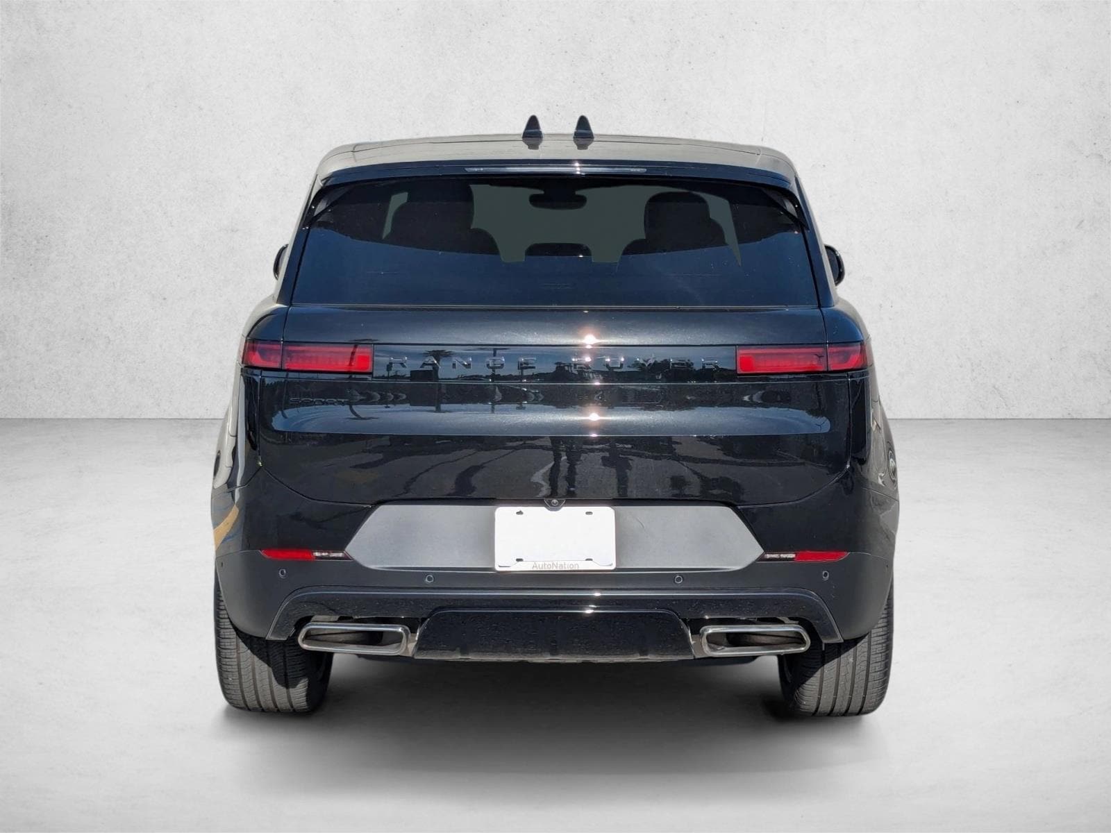 2025 Land Rover Range Rover Sport SE photo 6