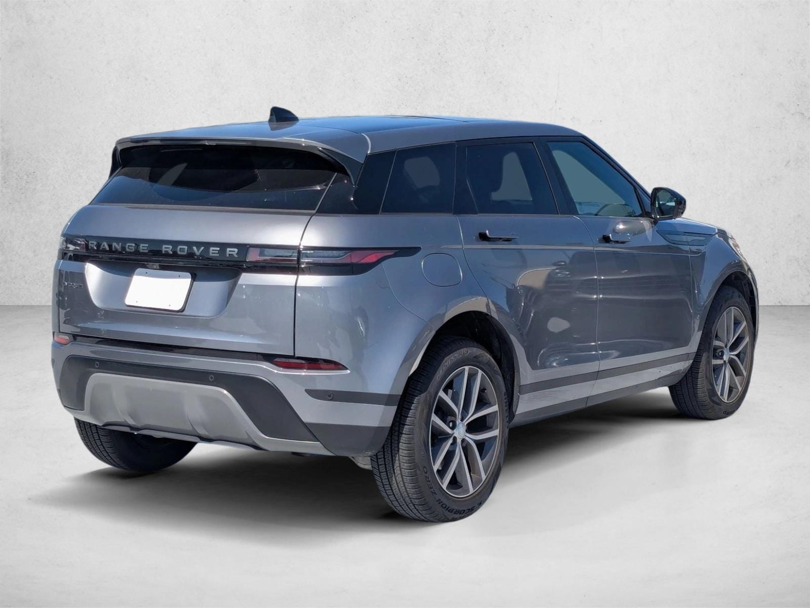2025 Land Rover Range Rover Evoque Core S photo 5