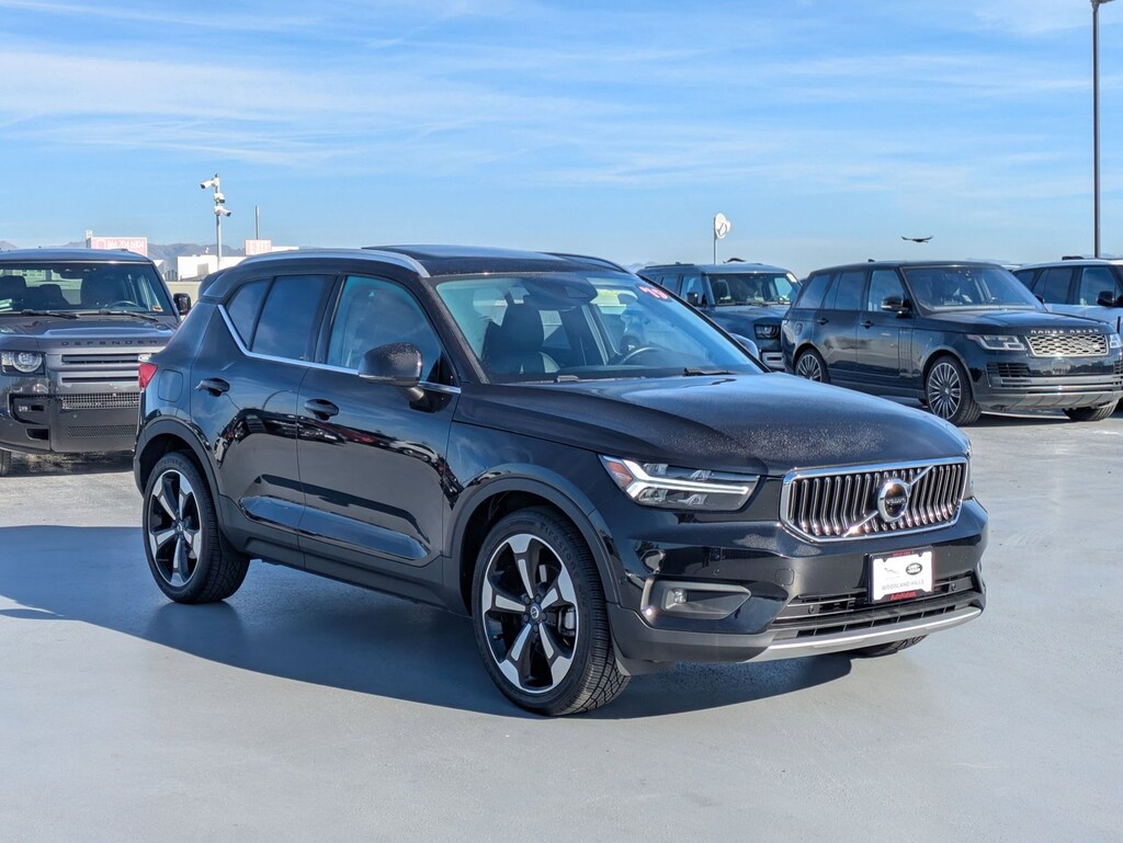 Used 2019 Volvo XC40 Inscription Sport Utility