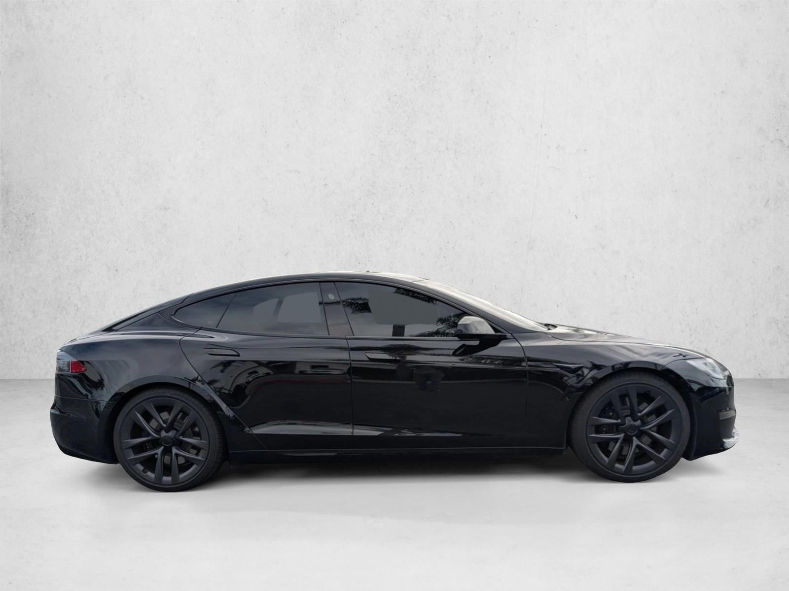 2022 Tesla Model S photo 4