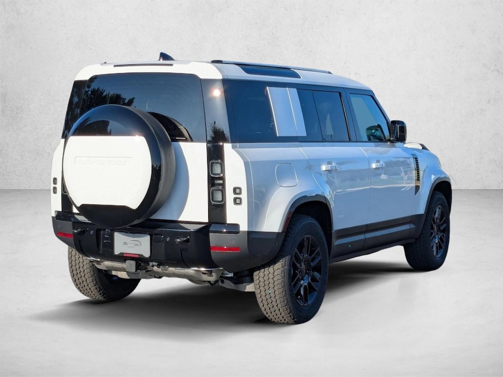 New 2026 Land Rover Defender 110 S 300PS SUV