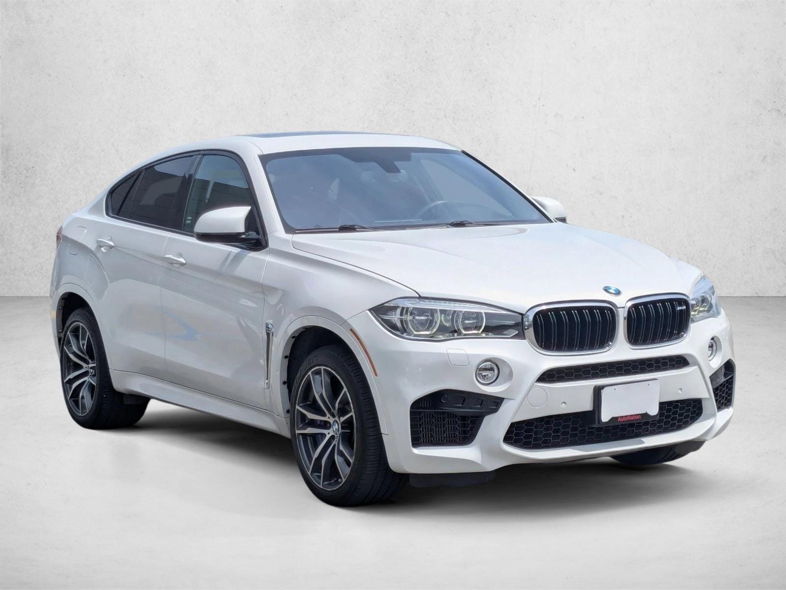 2015 BMW X6 M photo 2