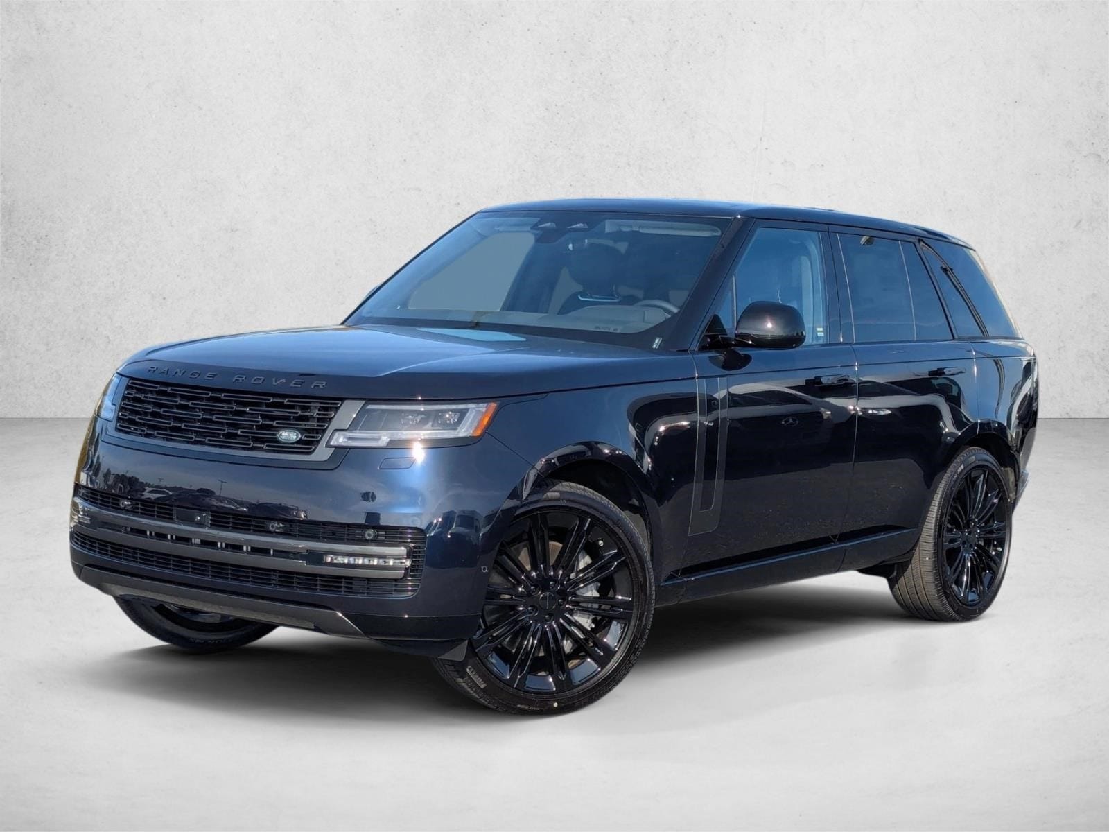 2026 Land Rover Range Rover 4.4 SE SWB's photo