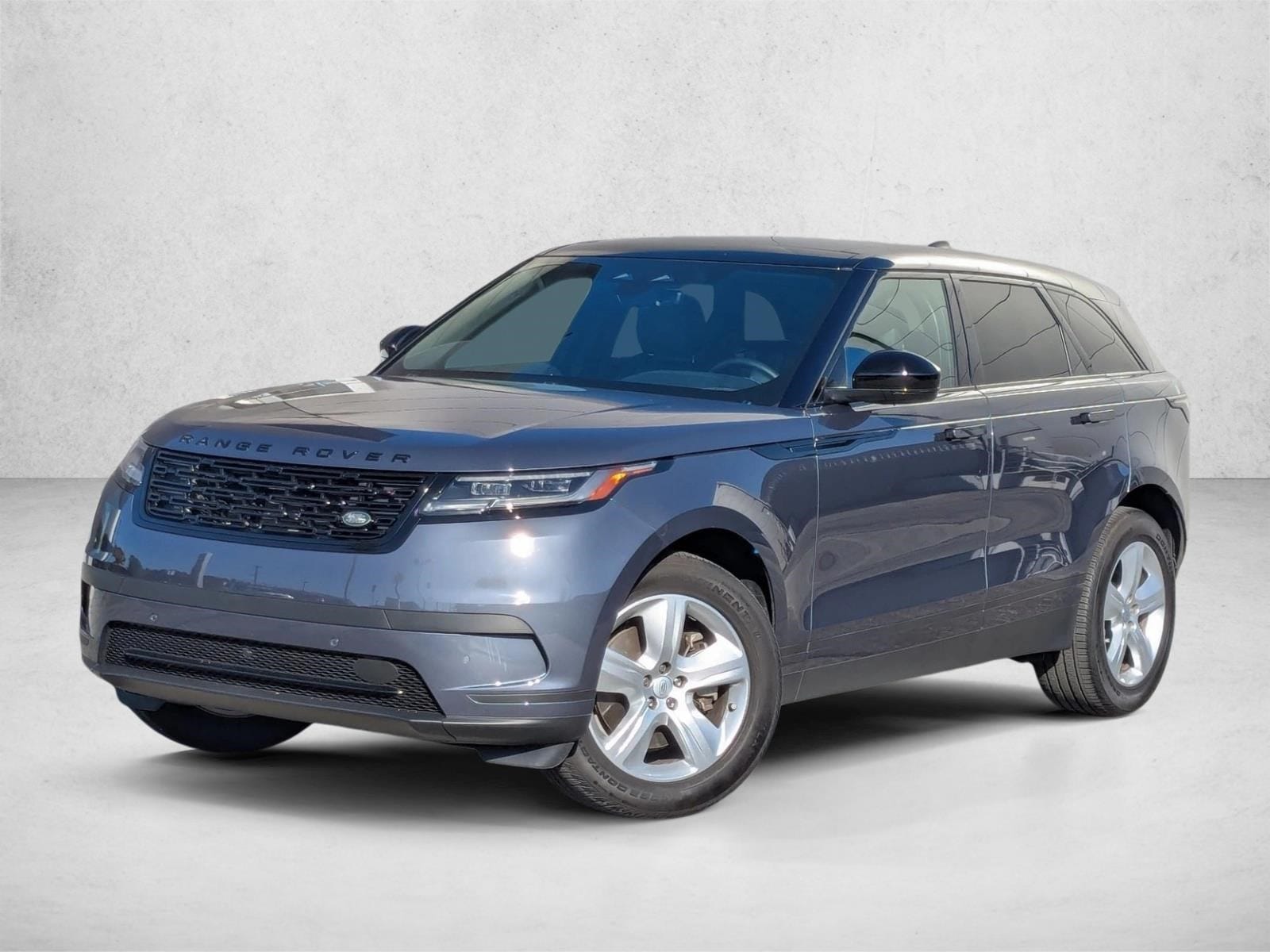 2025 Land Rover Range Rover Velar S photo 1