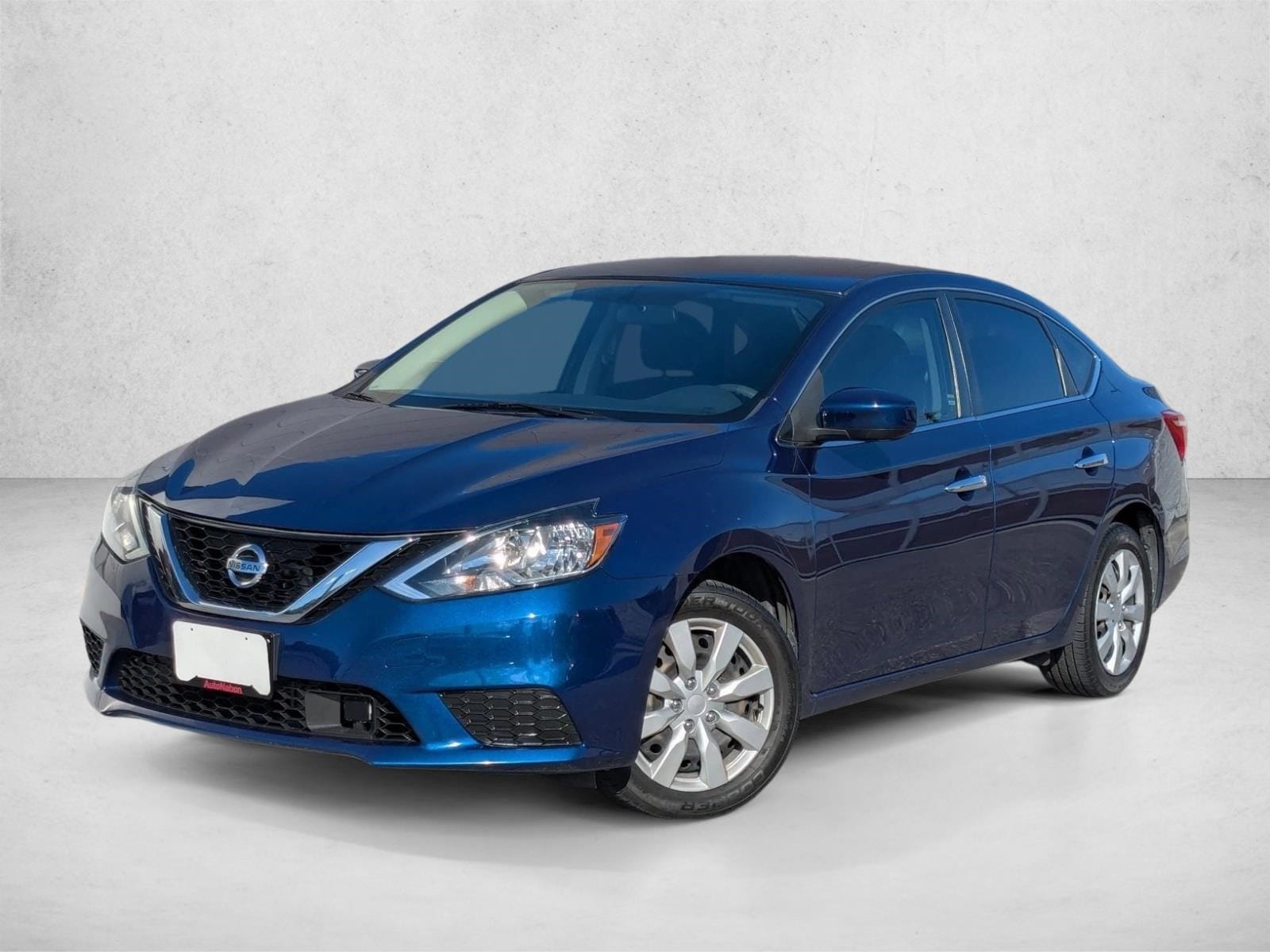 2018 Nissan Sentra S's photo