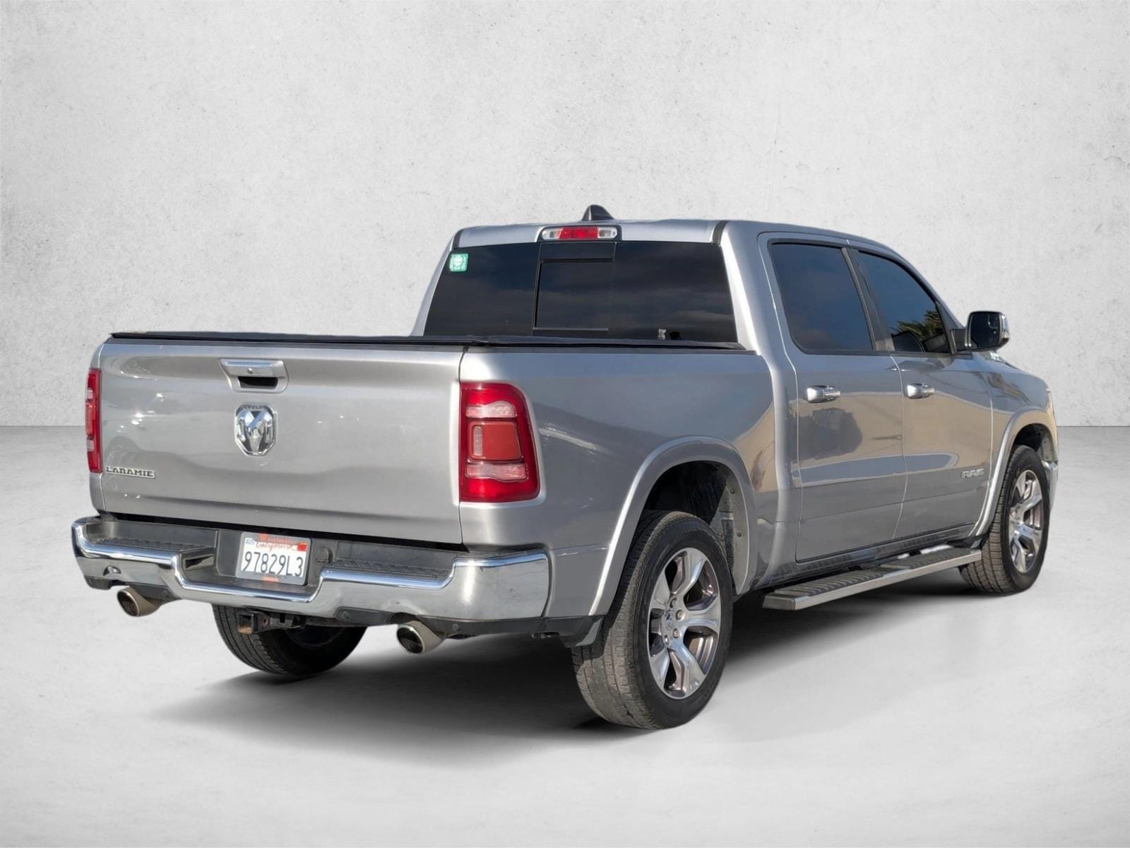 2019 Ram 1500 Laramie photo 5